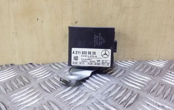Mercedes-Benz E W211 Alarm control unit/module A2118209626