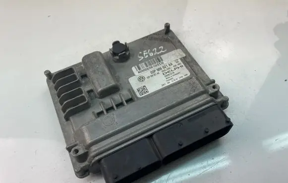 Seat Ibiza IV (6J,6P) Engine control unit/module 03P906021AA