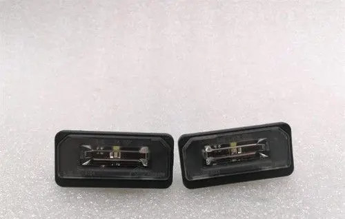 Tesla Model S (B) Pillar trim (exterior) 103434100A