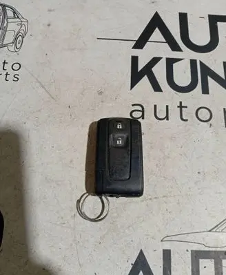 Toyota Corolla Verso AR10 Ignition key/card VU00