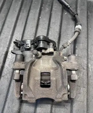 Volvo V60 Rear brake caliper 31687506 31687346 31471295
