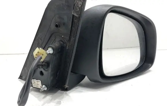 Front door electric wing mirror