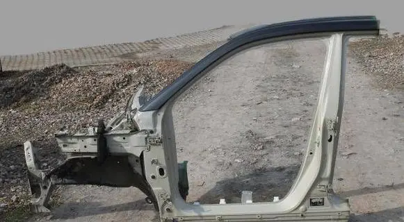 Suzuki Vitara (LY) Front quarter panel CWIARTKALPVITARA