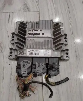 Renault Megane II Engine control unit/module ECU 8200659536