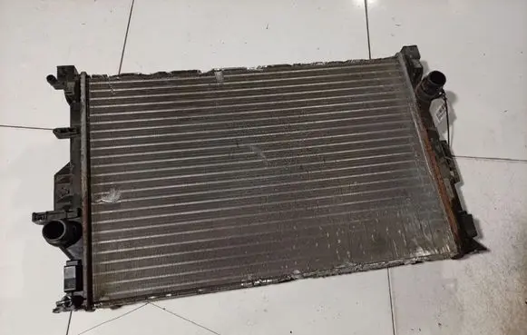 Ford Mondeo MK IV Coolant radiator 