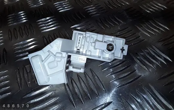 Opel Astra J Tail light bulb cover holder 13306461