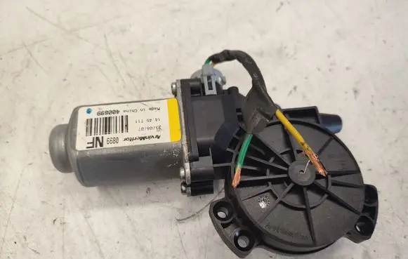 Hyundai Sonata Rear door window regulator motor 400899