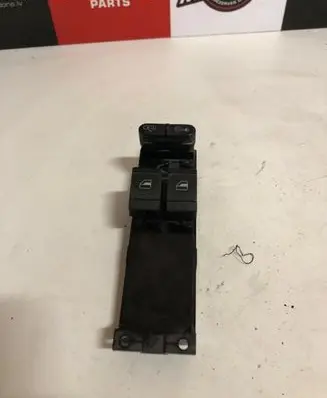 Volkswagen PASSAT B5 Electric window control switch 1J3959857