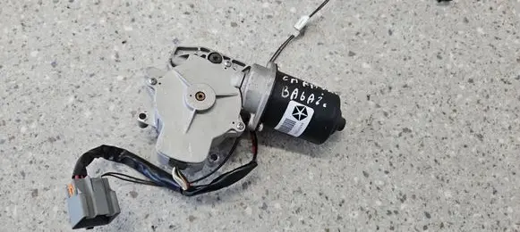 Chrysler Town u0026 Country V Tailgate/trunk/boot lift motor 04894596AA