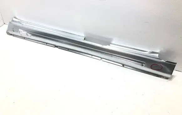 Volkswagen Golf III Other sill/pillar trim element 9522011 953841-1 1H4809847
