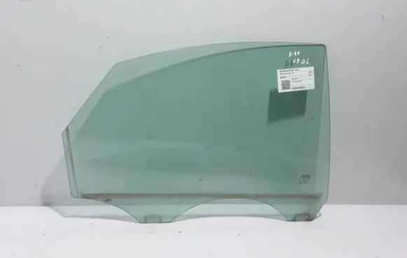 Volvo S40 Rear door window glass 30674291