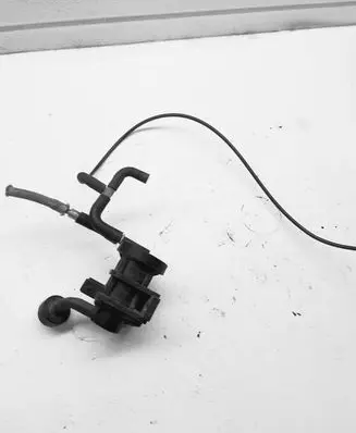 Opel Vectra B Brake central valve 4522371