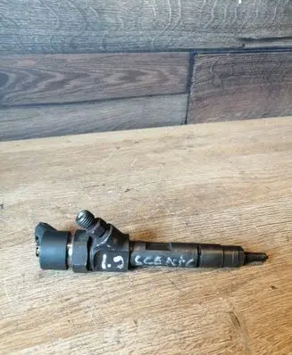 Renault Scenic I Fuel injector