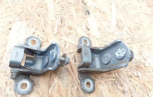 Renault Laguna II Rear door hinge set 