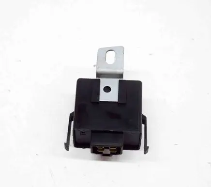 Mitsubishi L200 Other relay MD142382 K8T52371