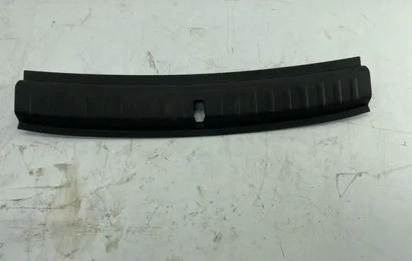 BMW iX1 Trunk/boot sill cover protection 9461985