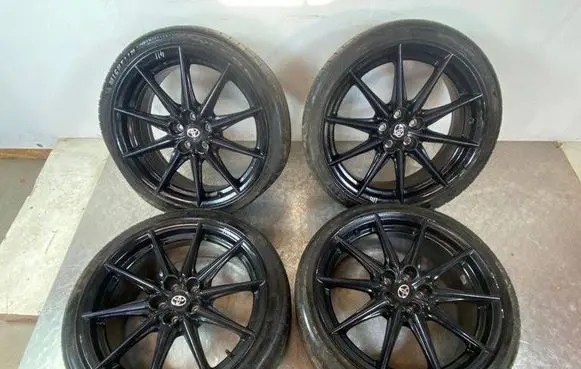 Toyota GR 86 R18 alloy rim 