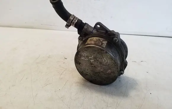 Vacuum pump