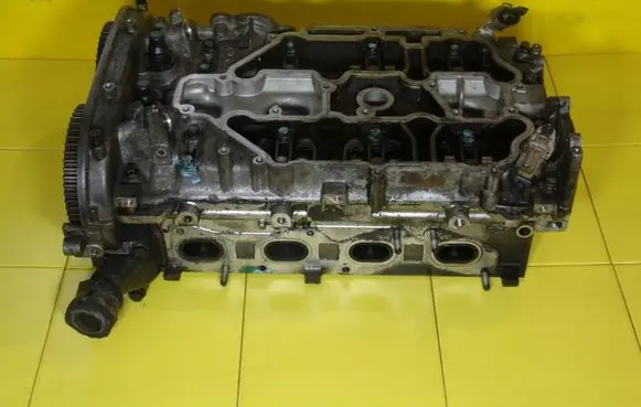 Alfa Romeo Giulietta Engine head 55215122 23SP12