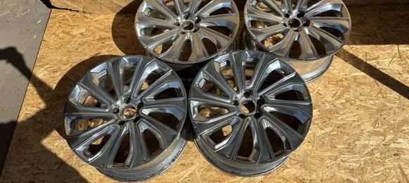 Bentley Bentayga R22 alloy rim 36A601025CE K981755