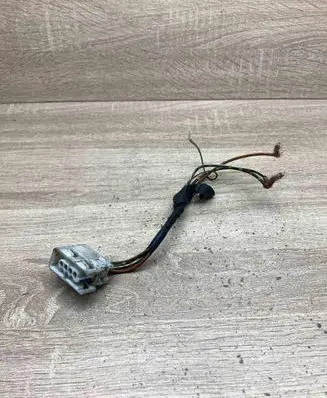 BMW 5 E60 E61 Plug wire 6352356