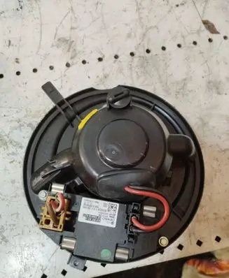 Volkswagen PASSAT CC Heater blower fan relay 3C0907521E 2468105373 997212M