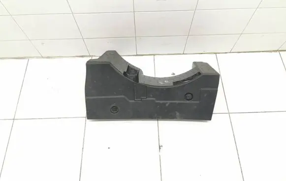 Volkswagen PASSAT B6 Tool box 3C5012115C 3c5012116c 1t0010353e