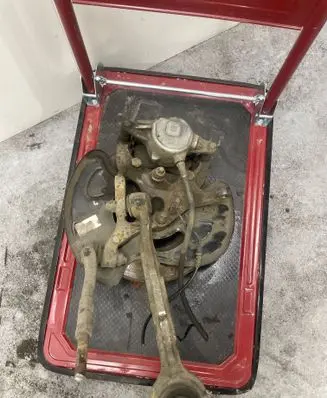 Mercedes-Benz C W204 Front wheel hub spindle knuckle
