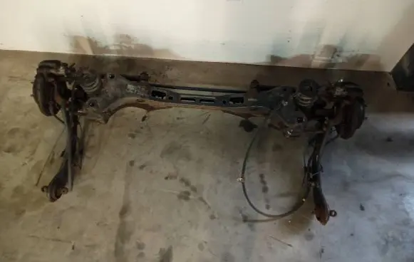 KIA Sportage Rear axle beam 