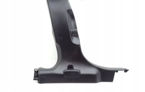 Maserati Ghibli (B) pillar trim (bottom) 06700204060