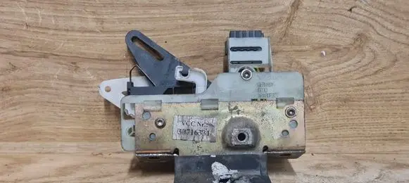 Volvo V70 Tailgate/trunk/boot lock/catch/latch 30716331