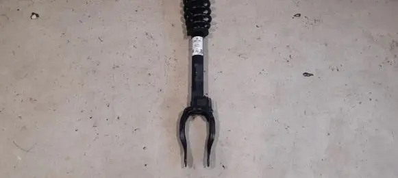 Mercedes-Benz GLE (W166 - C292) Front shock absorber/damper A1663232400