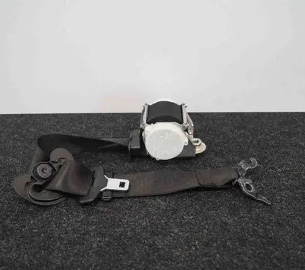 BMW 3 E90 E91 Front seatbelt 33059848