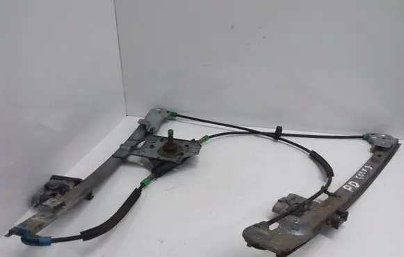 Volkswagen Golf III Front door manual window regulator 1H0837402RE