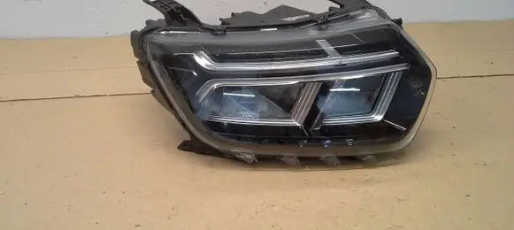 Renault Duster II Headlight/headlamp L868093 260109550R