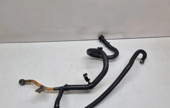 BMW 5 E60 E61 Fuel line pipe 7796058 13537796058
