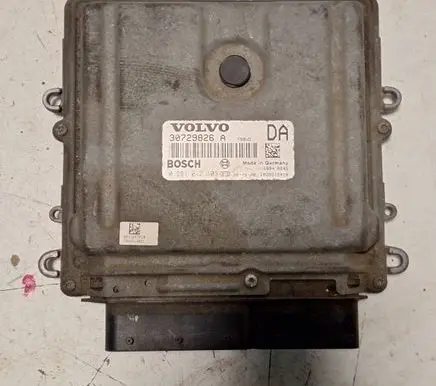 Volvo XC70 Engine control unit/module 1039S12418 0281012103 30729826A