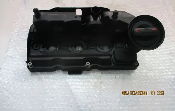 Volkswagen Polo V 6R Rocker cam cover 03P103469A CFW