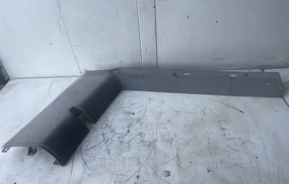 Mercedes-Benz Vito Viano W638 Other sill/pillar trim element A6386925701
