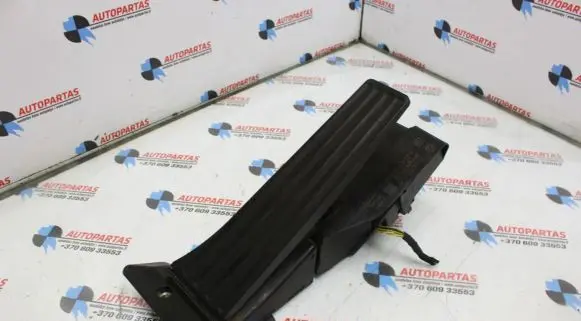 BMW X1 E84 Accelerator throttle pedal 6793742