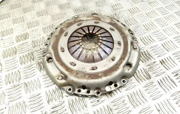 Skoda Fabia Mk2 (5J) Pressure plate 