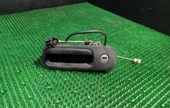 Volkswagen Golf IV Tailgate trunk handle 1J6827565A