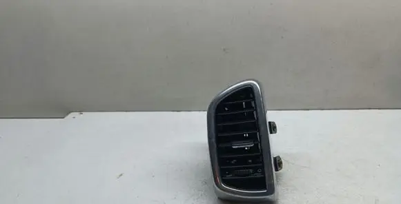 Porsche Cayenne (92A) Dash center air vent grill 7P5819704A