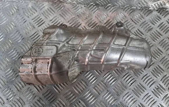 Opel Astra J Exhaust heat shield 55572583