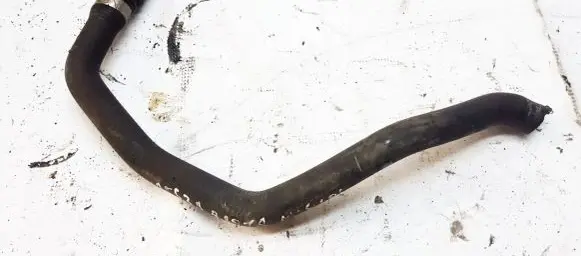 Audi A4 S4 B5 8D Engine coolant pipe/hose