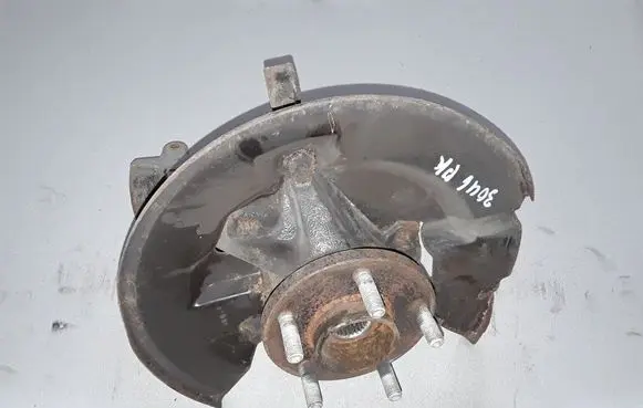 Ford Kuga II Front wheel hub 