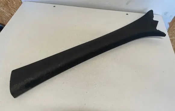 Mercedes-Benz C W204 (A) pillar trim A2046902126