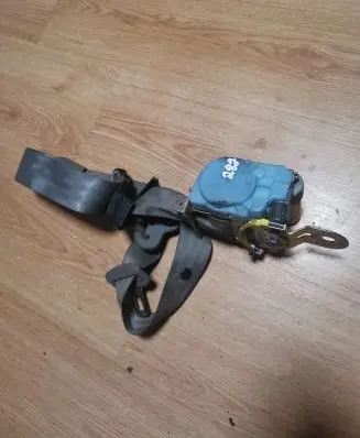 KIA Sorento Front seatbelt 0432022