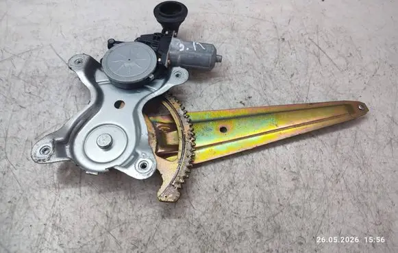 Toyota Land Cruiser (J120) Rear door window regulator with motor 8571058010