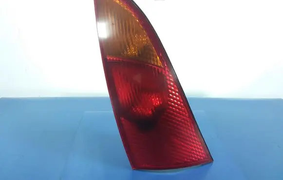 Ford Focus Rear/tail lights XS4X-13405